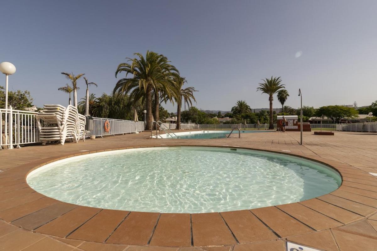 Bungalow Familiar Complejo Melocotones Maspalomas ماسبالوماس المظهر الخارجي الصورة